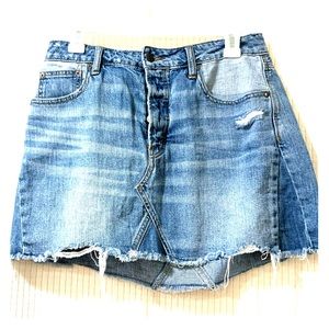 American Eagle medium wash mini skirt